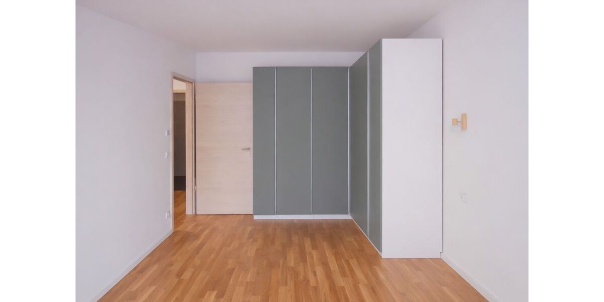 Provisionsfrei* Familienfreundliches Reihenhaus mit Garten & Stellplatz - Reihenmittelhaus Berlin Spandau | Angebot:24854460