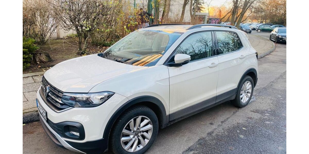 VW T-Cross 61.000 km 16.590 &euro; berlin 10409