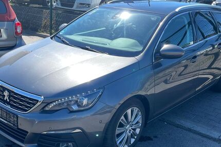 Peugeot 308 200.000 km 7.800 &euro; Berlin 13597