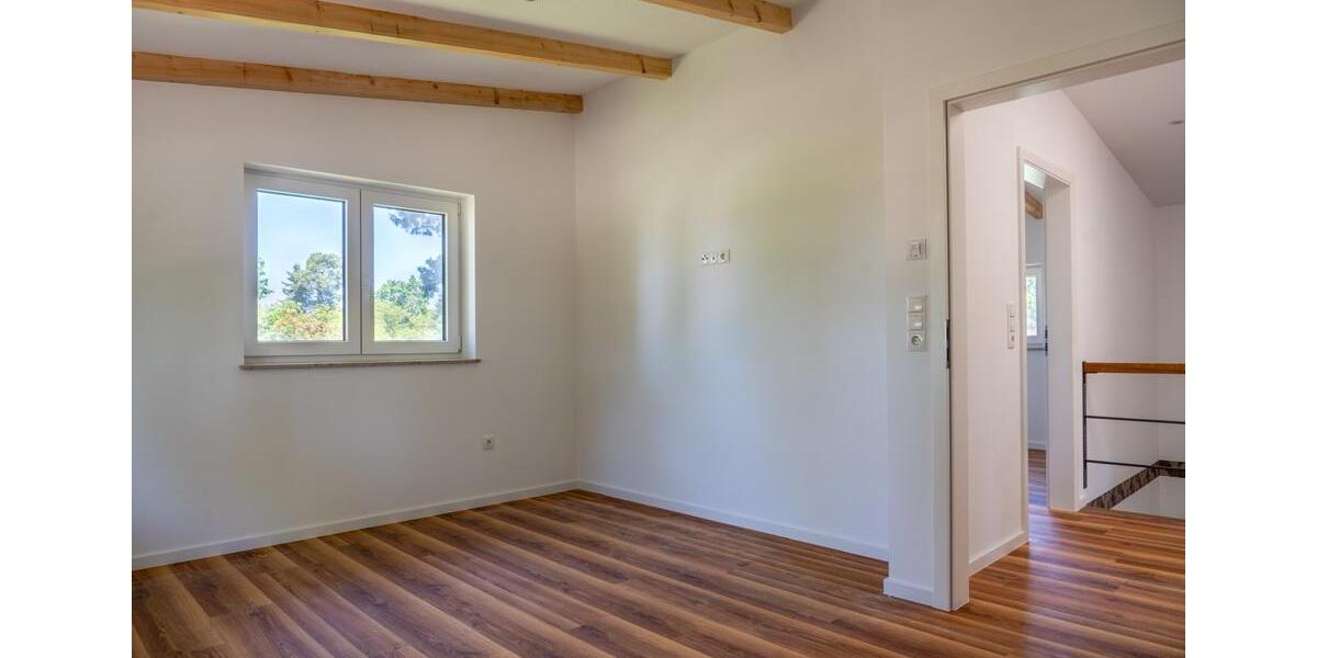 Einfamilienhaus Ahrensfelde - 4 Zimmer, 120 m&sup2;, 549.000&euro; | Angebot:26966033