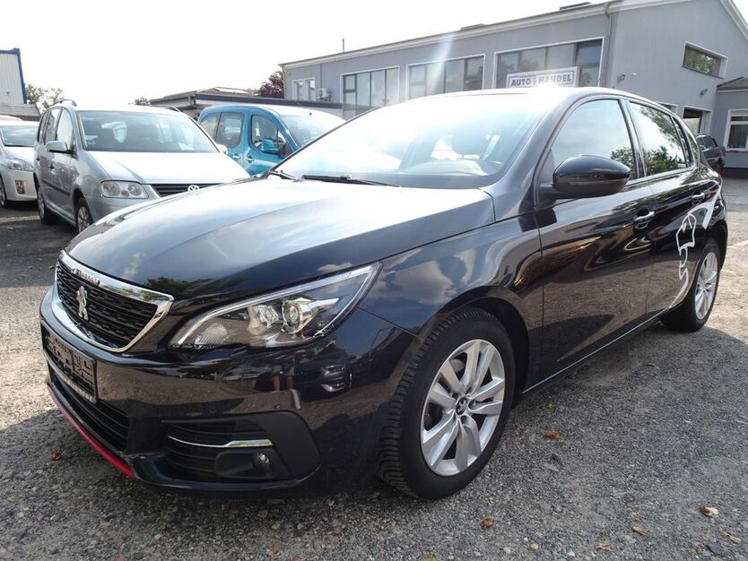 Peugeot 308 114.733 km 8.250 € Falkensee 14612