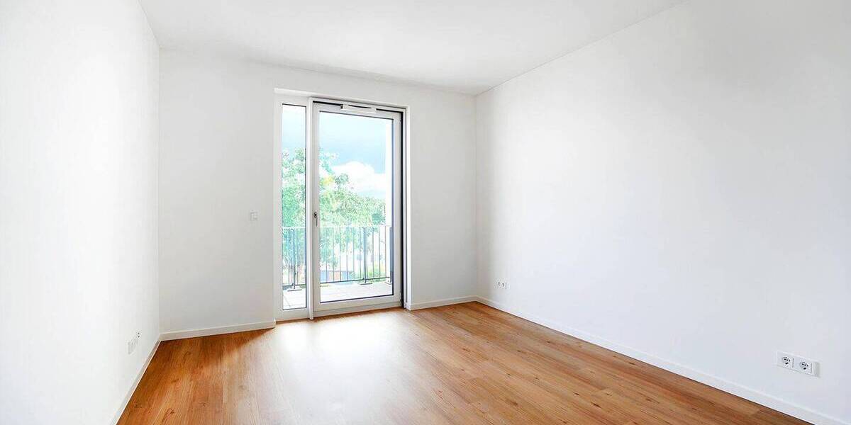Etagenwohnung Berlin Siemensstadt - 3 Zimmer, 82 m&sup2;, 1.300&euro; | Angebot:26818377