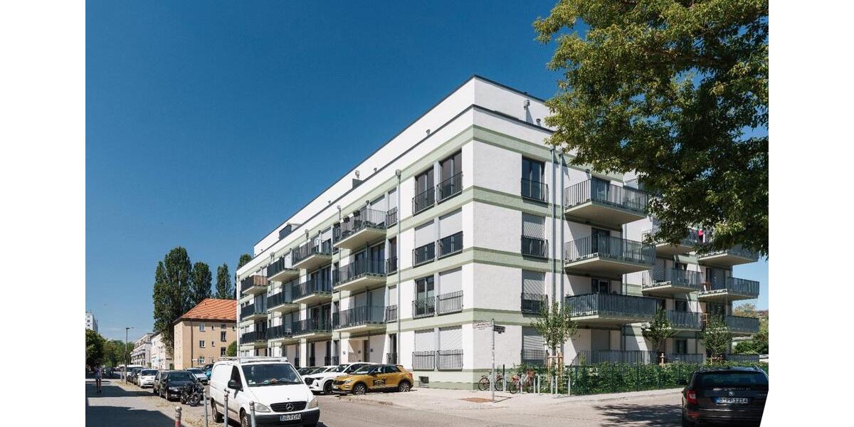 Etagenwohnung Berlin Treptow-Köpenick - 2 Zimmer, 82 m&sup2;, 1.480&euro; | Angebot:27717957