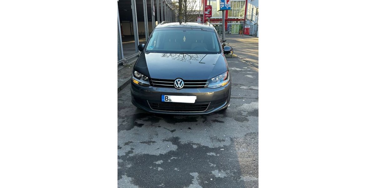 VW Sharan 208.135 km 12.400 &euro; Berlin 13403