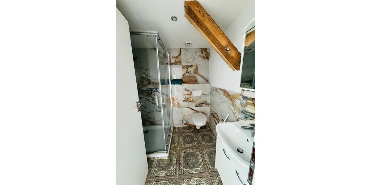Dachgeschoßwohnung Berlin Spandau - 3 Zimmer, 56 m&sup2;, 1.600&euro; | Angebot:26441938