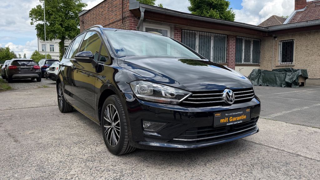 VW Golf Sportsvan 64.521 km 14.500 &euro; Berlin 13127