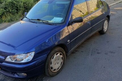 Peugeot 306