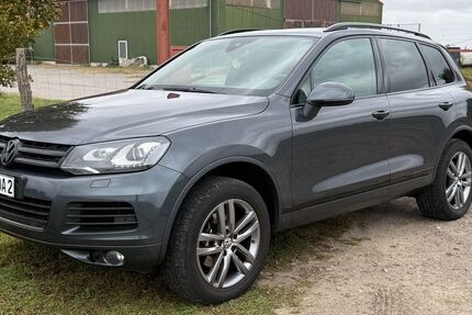 VW Touareg 220.582 km 17.400 € Ahrensfelde 16356