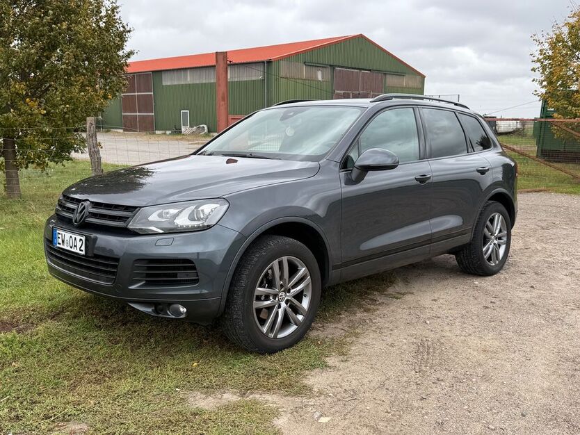 VW Touareg 220.582 km 17.400 € Ahrensfelde 16356
