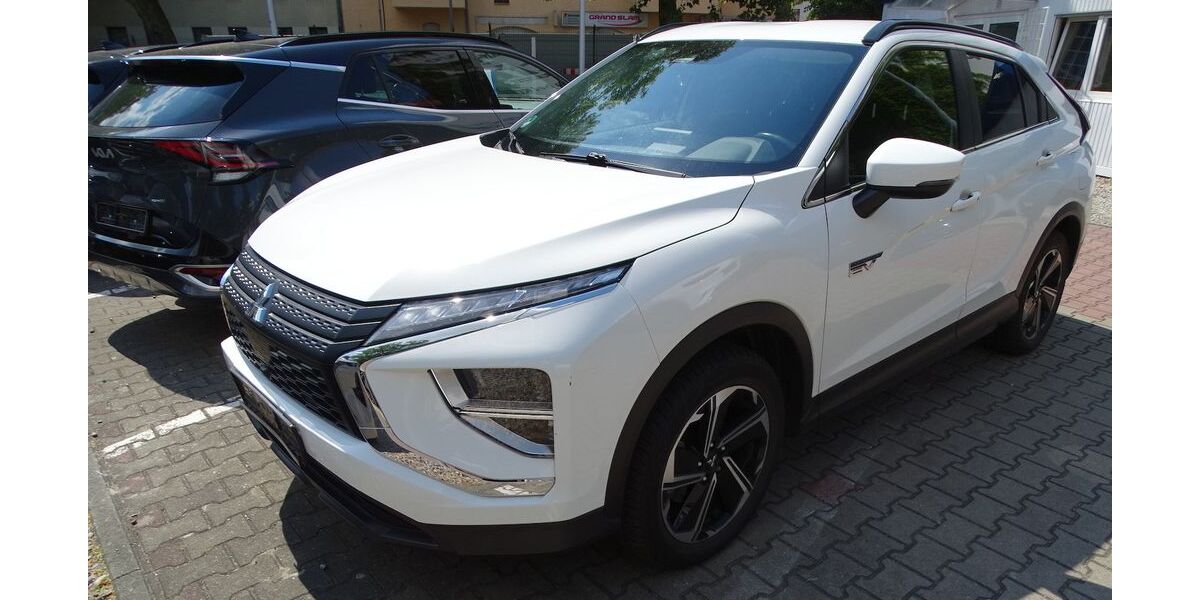 Mitsubishi Eclipse Cross 56.900 km 17.900 &euro; Berlin 12359