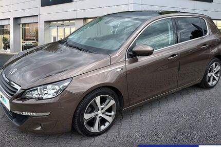 Peugeot 308 98.290 km 8.990 &euro; Berlin 10369
