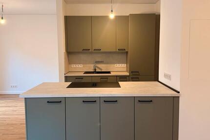Wohnung Berlin Neukölln - 3 Zimmer, 119 m&sup2;, 2.995&euro; | Angebot:27624970