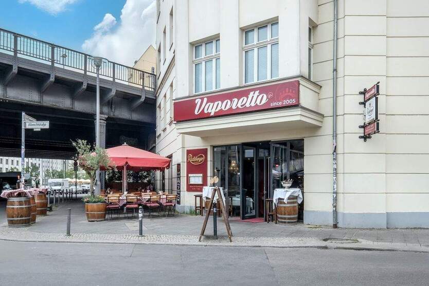 Lichtdurchfluteter Altbau in ruhiger Lage nahe Spree und Regierungsviertel 3 zimmer