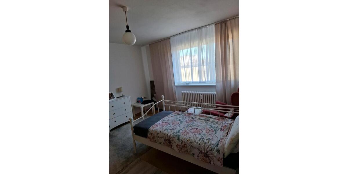 Etagenwohnung Berlin Spandau - 2 Zimmer, 65 m&sup2;, 1.220&euro; | Angebot:25942205