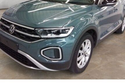 VW T-Roc 15.130 km 31.790 &euro; Potsdam 14482