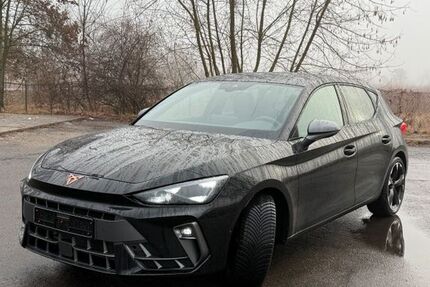 Cupra Leon 17.867 km 26.000 &euro; Hoppegarten 15366