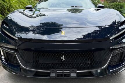 Ferrari Purosangue 3.850 km 459.000 &euro; Berlin 14193