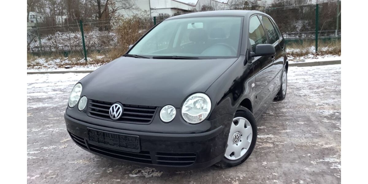 VW Polo 124.000 km 2.690 &euro; Berlin 12247