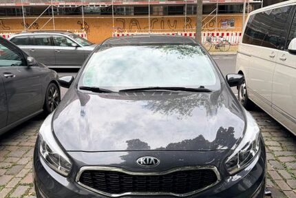 Kia ceed / Ceed 60.850 km 10.300 &euro; Berlin 10717