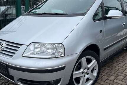 VW Sharan 180.000 km 6.490 &euro; Berlin 13086