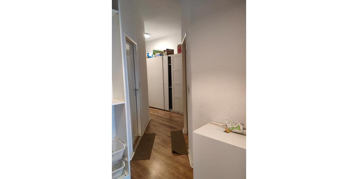Etagenwohnung Berlin Charlottenburg-Wilmersdorf - 4 Zimmer, 110 m&sup2;, 400&euro; | Angebot:26205492