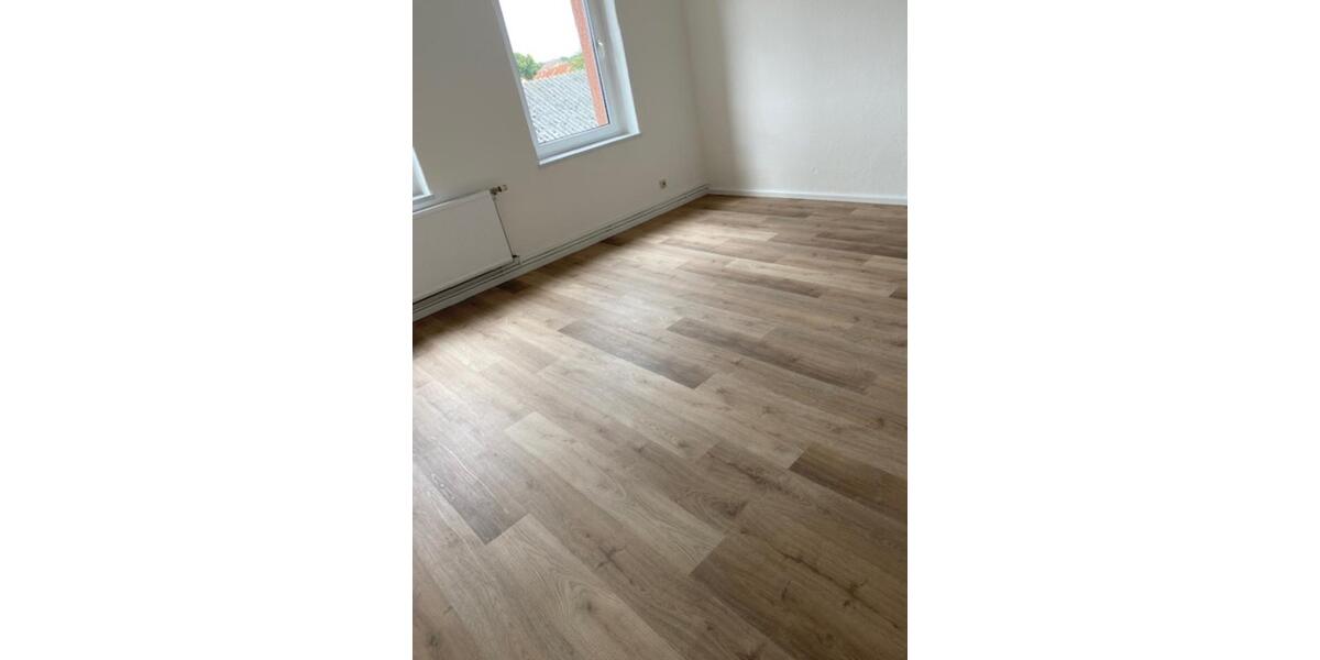 Etagenwohnung Wandlitz - 4 Zimmer, 110 m&sup2;, 990&euro; | Angebot:24397321