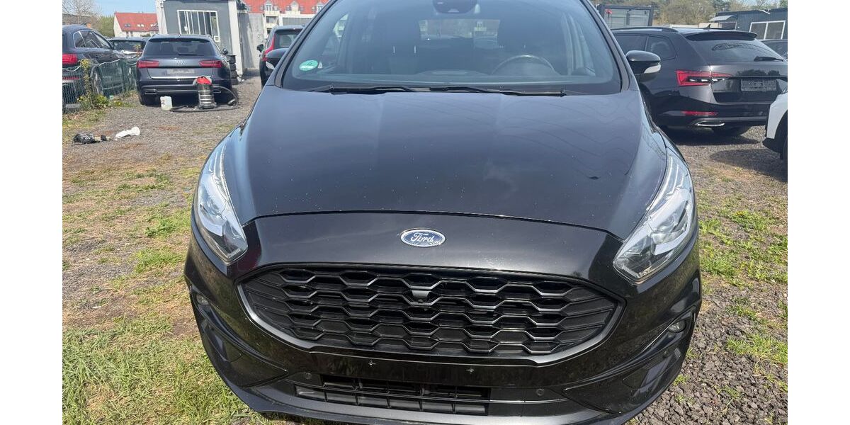 Ford S-Max 151.000 km 19.850 &euro; Blankenfelde-Mahlow 15831