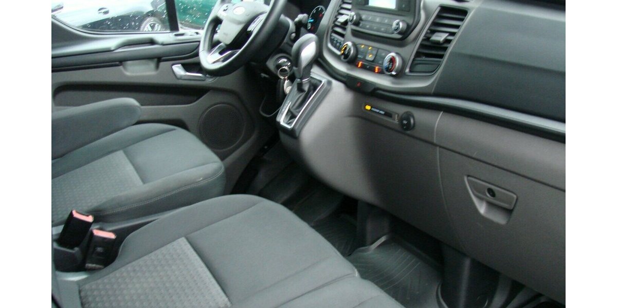 Ford Transit Custom Titanium 320 L2 H2 Behindertengerec 46.628 km 39.990 &euro; Falkensee 14612