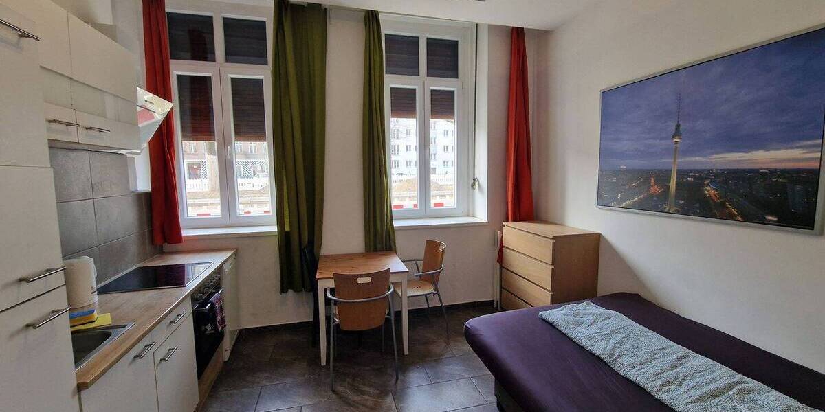 Etagenwohnung Berlin Friedrichshain - 3 Zimmer, 91 m&sup2;, 136.000&euro; | Angebot:26042281