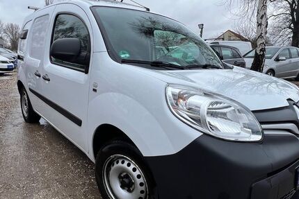 Renault Kangoo 82.600 km 9.900 &euro; Berlin 13089