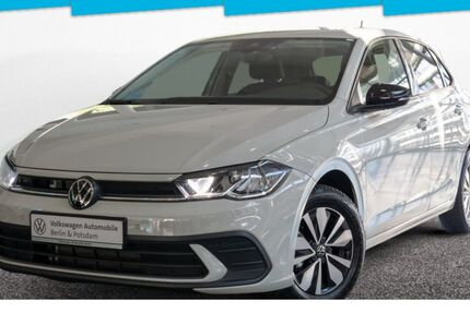VW Polo 10.671 km 21.733 &euro; Berlin 10587