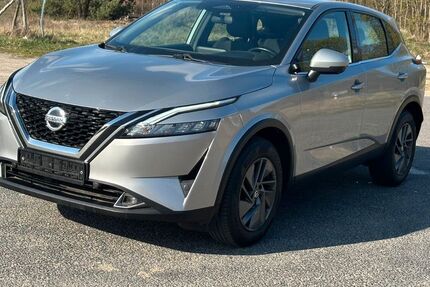 Nissan Qashqai 130.000 km 15.899 &euro; Berlin 12099