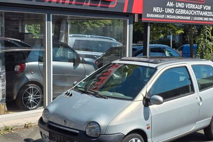 Renault Twingo 128.130 km 1.990 &euro; Berlin 10965