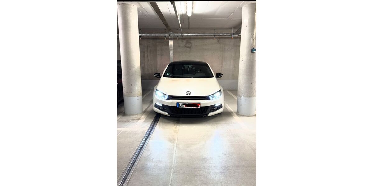 VW Scirocco 154.500 km 7.900 &euro; Berlin 12169