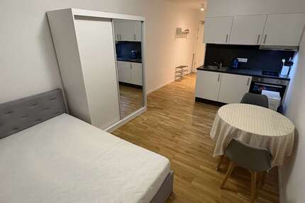 Wohnung Berlin Lichtenberg - 1 Zimmer, 30 m&sup2;, 700&euro; | Angebot:25833953