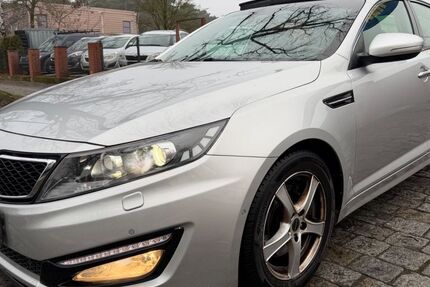 Kia Optima 201.000 km 7.299 &euro; berlin 12527