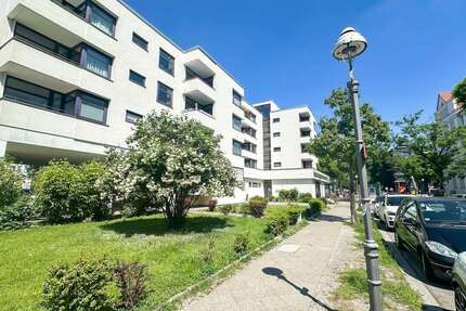 Wohnung Berlin Charlottenburg-Wilmersdorf - 1 Zimmer, 42 m&sup2;, 219.000&euro; | Angebot:26844320