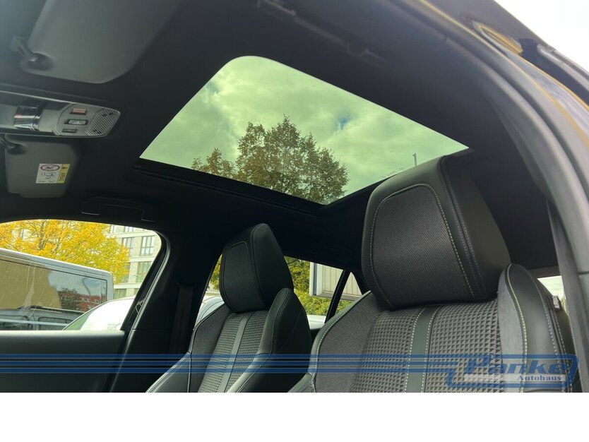 Peugeot 2008 GT 155 EAT8*Pano*LED*360°*TotWinkel*NAV* 36.726 km 20.990 € Berlin 13187
