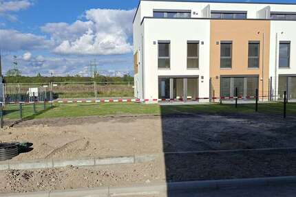 Haus Neuenhagen - 6 Zimmer, 133 m&sup2;, 2.350&euro; | Angebot:21258165