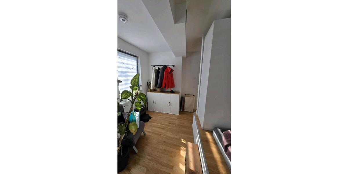Erdgeschoßwohnung Neuenhagen bei Berlin - 4 Zimmer, 100 m&sup2;, 1.700&euro; | Angebot:25841351