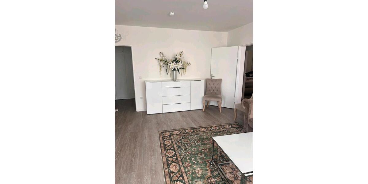Etagenwohnung Berlin Reinickendorf - 4 Zimmer, 92 m&sup2;, 2.000&euro; | Angebot:26635085