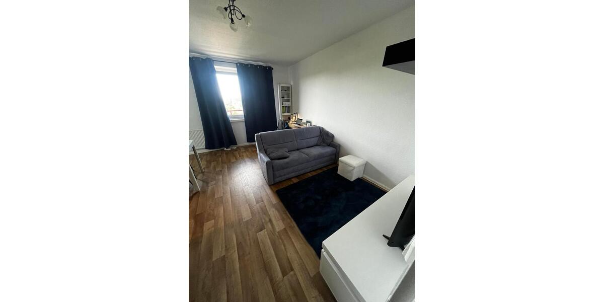 Etagenwohnung Berlin Marzahn-Hellersdorf - 1.5 Zimmer, 38 m&sup2;, 890&euro; | Angebot:24637889
