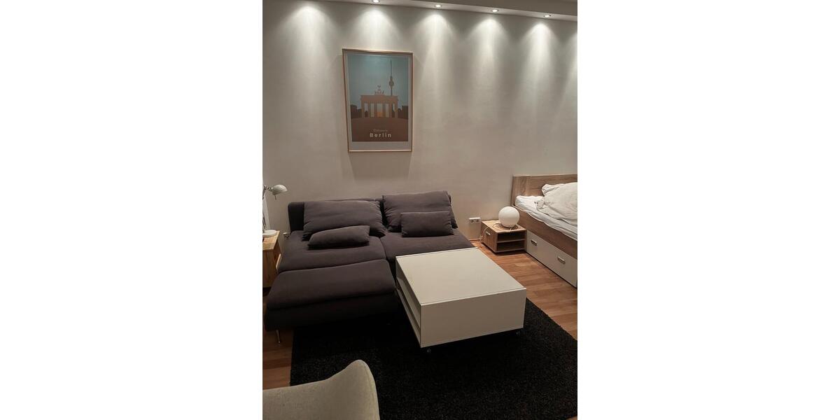 Erdgeschoßwohnung Berlin Charlottenburg-Wilmersdorf - 1 Zimmer, 30 m&sup2;, 850&euro; | Angebot:24715295