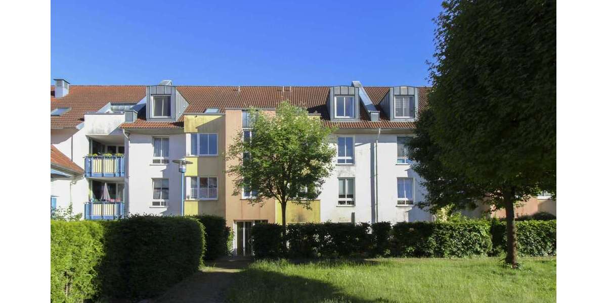 Etagenwohnung Hennigsdorf - 2 Zimmer, 61 m&sup2;, 175.000&euro; | Angebot:27021602
