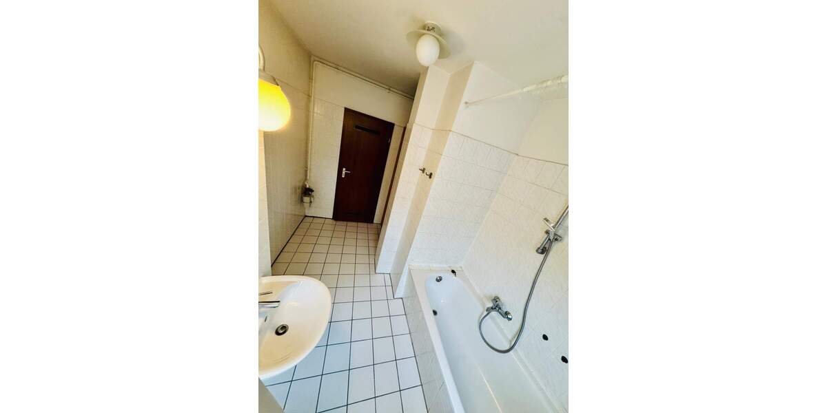 Etagenwohnung Berlin Tegel - 3 Zimmer, 104 m&sup2;, 1.450&euro; | Angebot:24802642