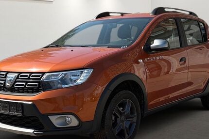 Dacia Sandero 102.037 km 5.599 &euro; Berlin 12681