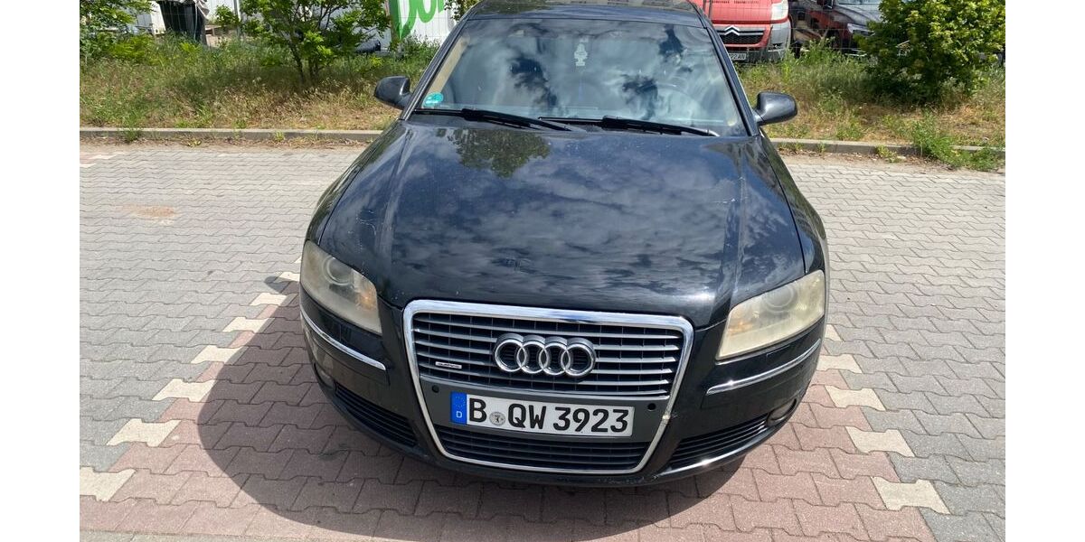Audi A8 304.000 km 4.900 &euro; Berlin 13585