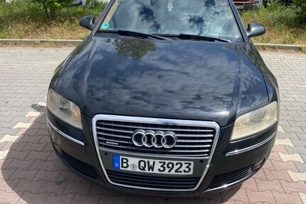 Audi A8 304.000 km 5.000 &euro; Berlin 13585