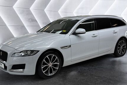 Jaguar XF 71.015 km 22.480 € Berlin 10553