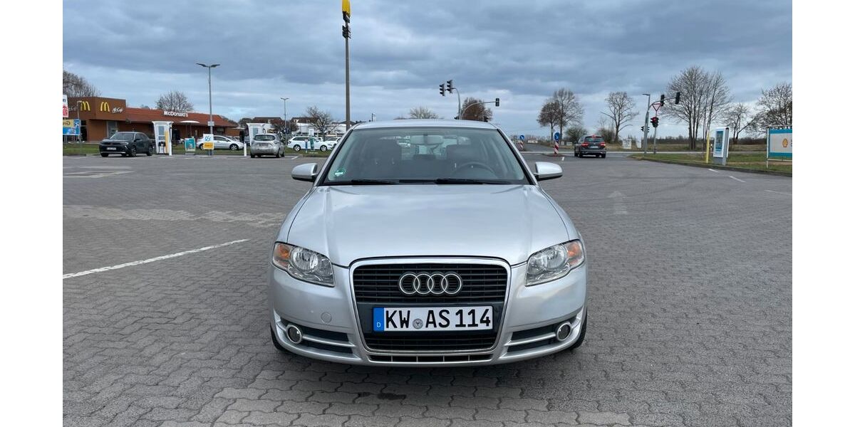 Audi A4 259.000 km 2.000 &euro; Königs Wusterhausen 15712